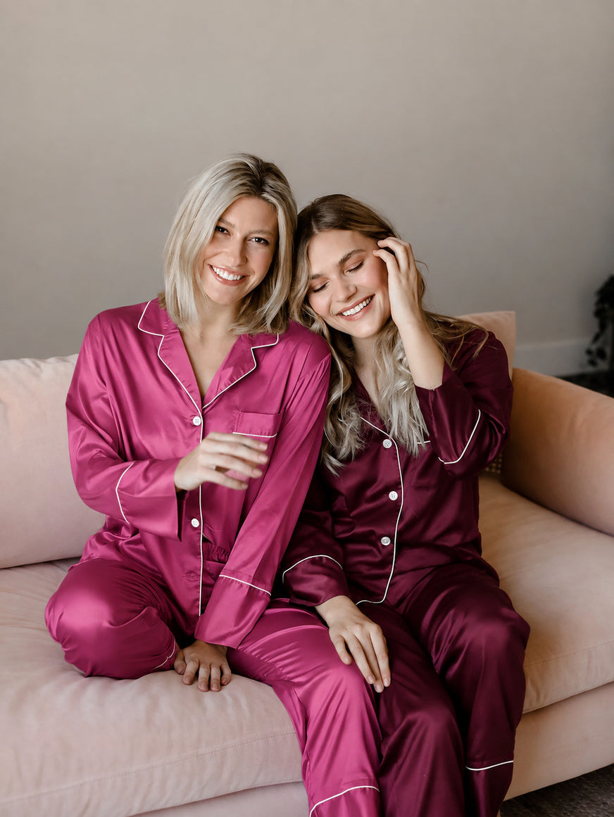 Long-sleeve satin pajama set (Clay)
