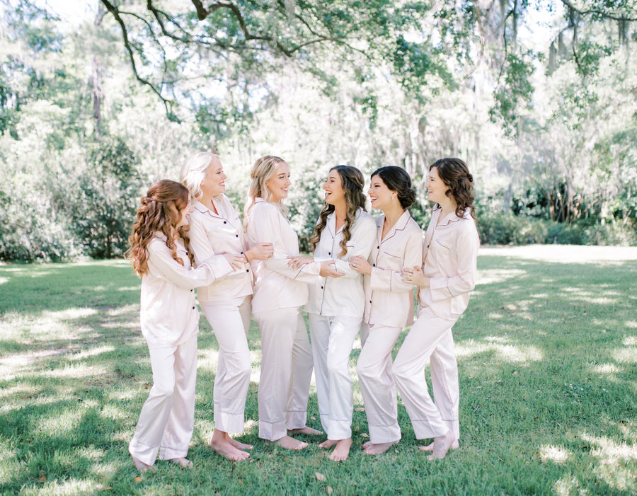 Long-sleeve satin pajama set (White)